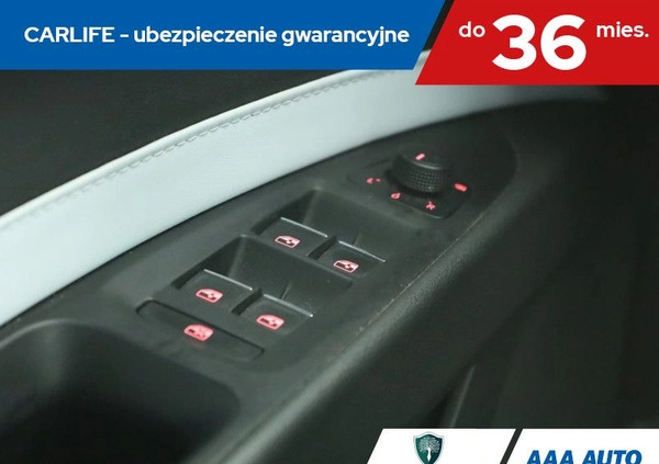Seat Leon cena 78000 przebieg: 141104, rok produkcji 2016 z Szklarska Poręba małe 211